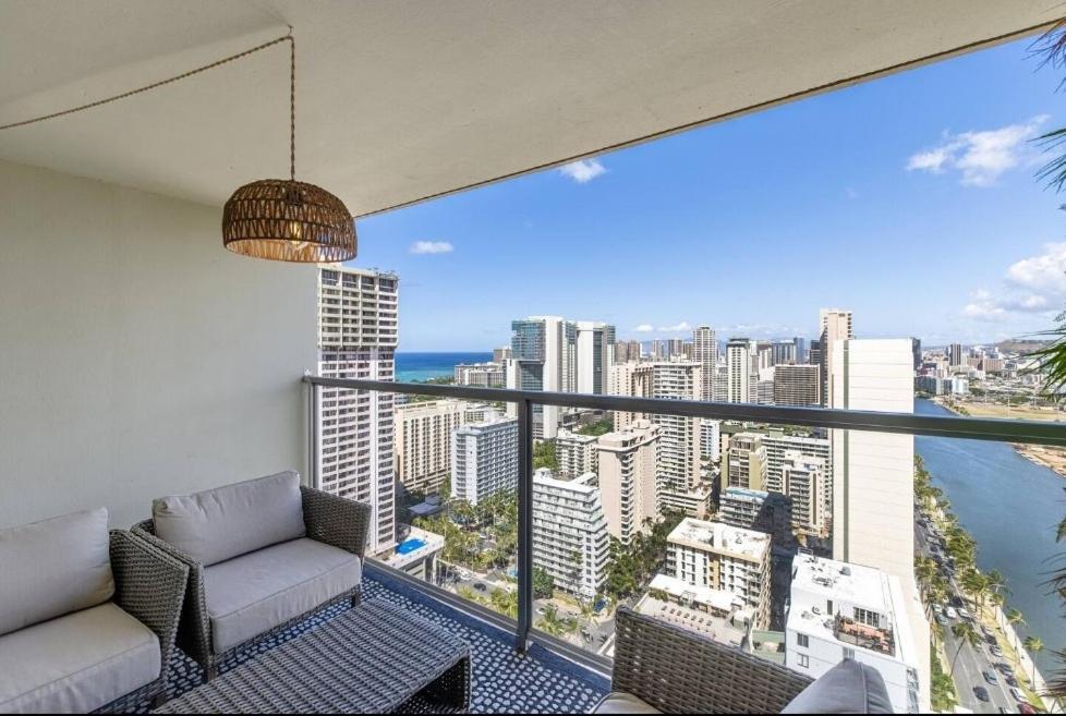 Apartamento Island Colony 704